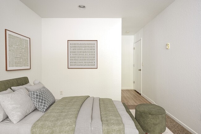 Haven Lake Oswego| Primary Bedroom - Haven Lake Oswego