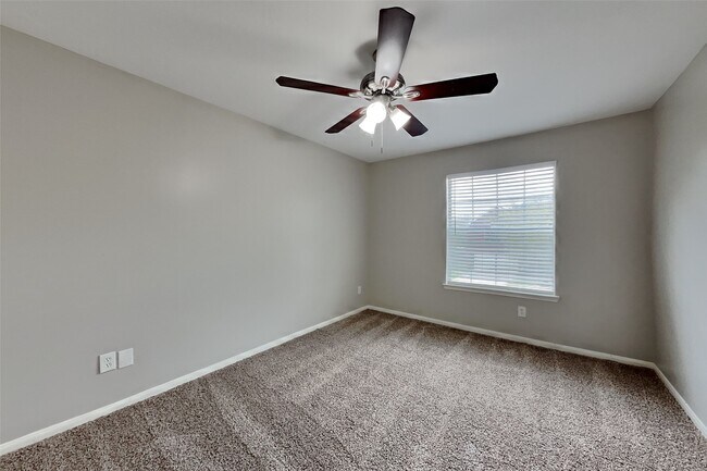 Building Photo - 4106 Mill Ln