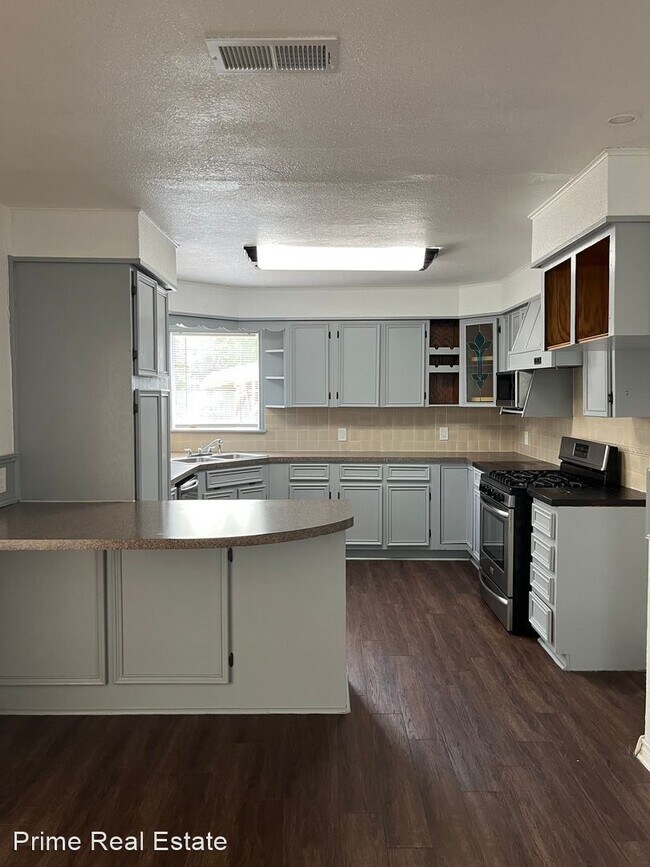 Foto del edificio - 2 br, 2 bath House - 505 Chamberlain St