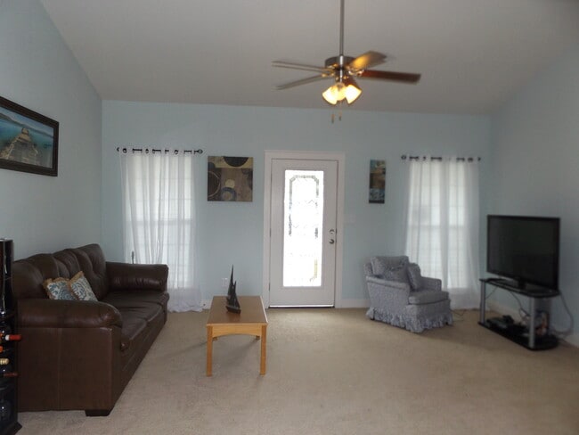 Photo - LAKEFRONT HOME