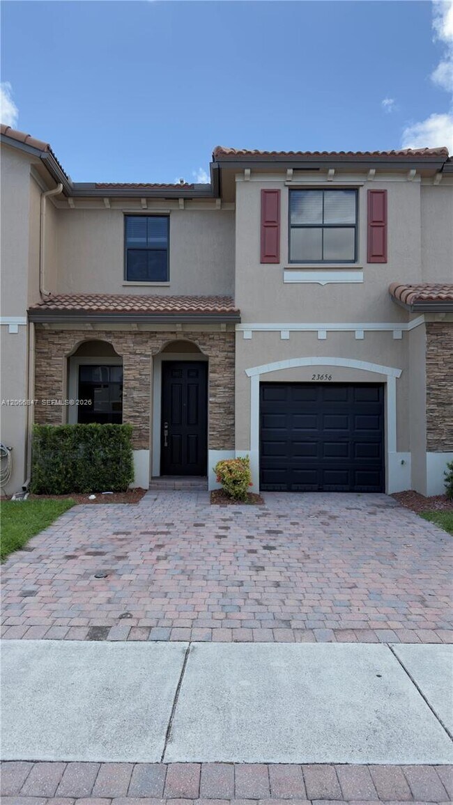 Building Photo - 23656 SW 117th Ct