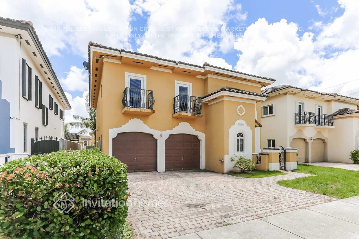 Foto principal - 15650 SW 13th Terrace