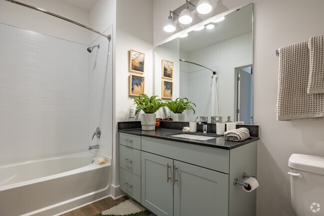 1BR, 1BA - 702SF - Bathroom - zThe Vivian