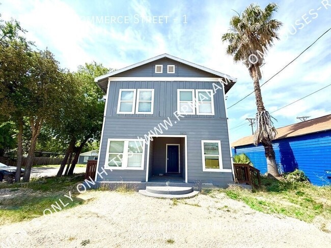 Photo - 2422 W Commerce St Apartment