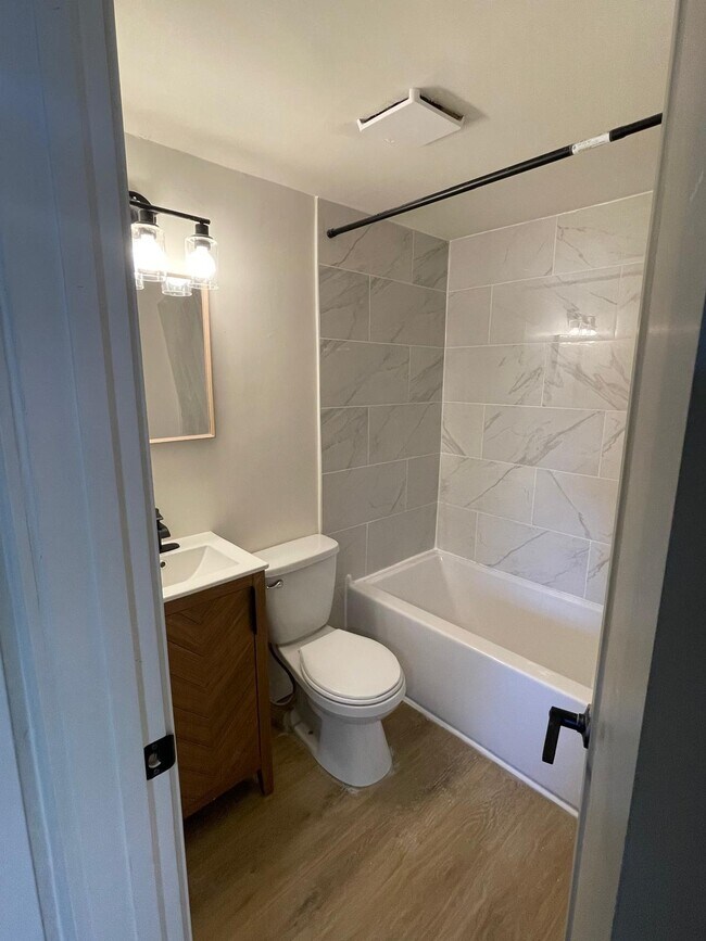 Photo du bâtiment - 62 Triller Ave