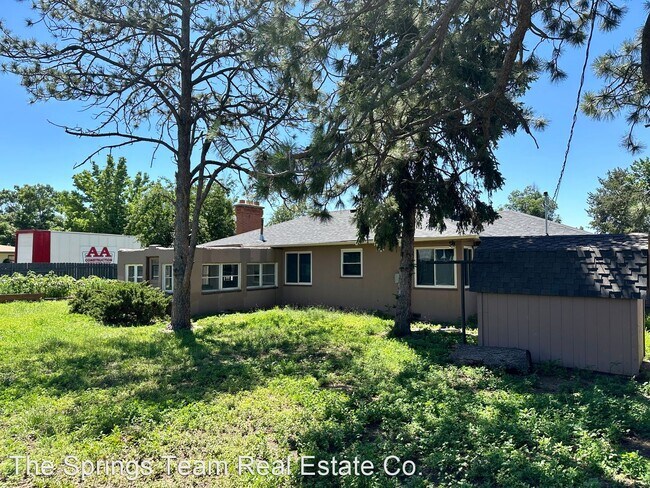 Foto del edificio - 2 br, 1 bath House - 1626 E Cache La Poudr...