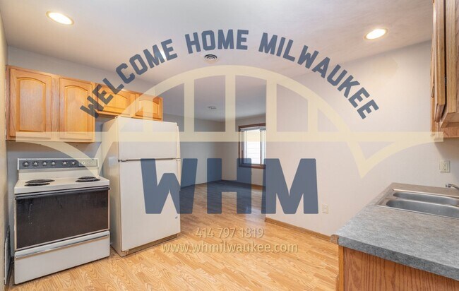 Building Photo - Calling All Bay View Dreamers! Ready to di...