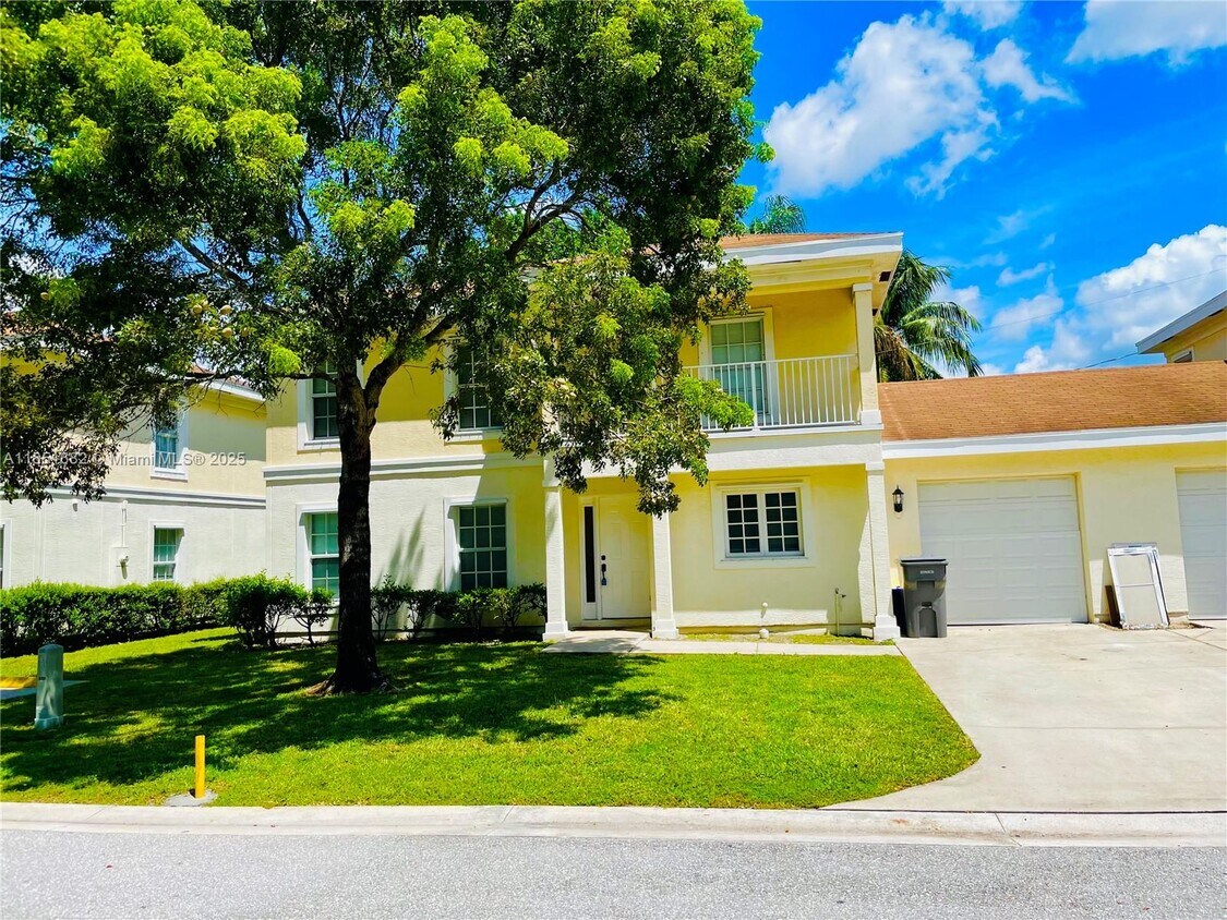 Foto principal - 3829 Dove Landing Rd