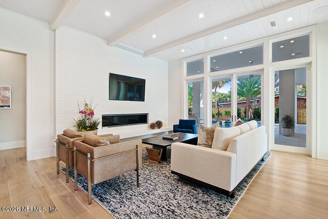 Building Photo - 1251 Selva Marina Cir