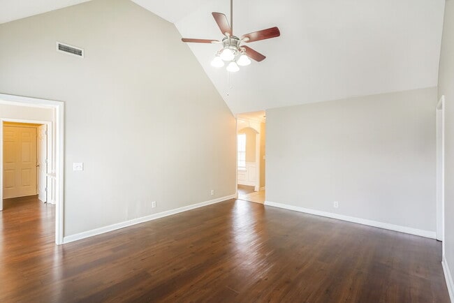 Building Photo - 4229 Nandina Ct