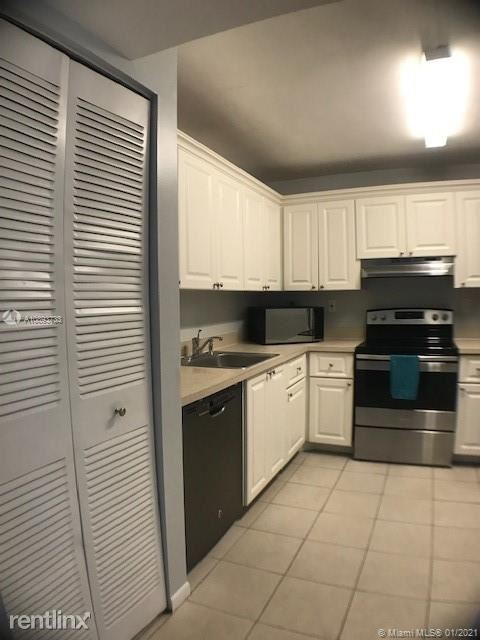 Primary Photo - 2 br, 2 bath Condo - 781 N Pine Island Rd