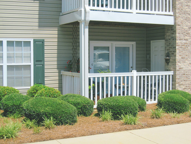 Building Photo - Kimbrell Oaks Apartments