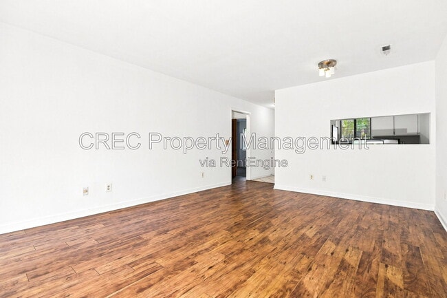 Foto del edificio - 2736 Jobee Dr