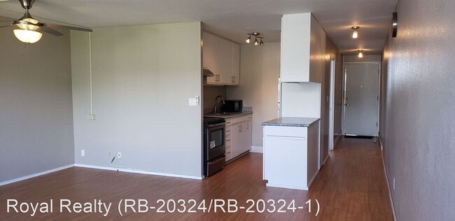 Building Photo - 1 br, 1 bath House - 1011 Prospect St #807