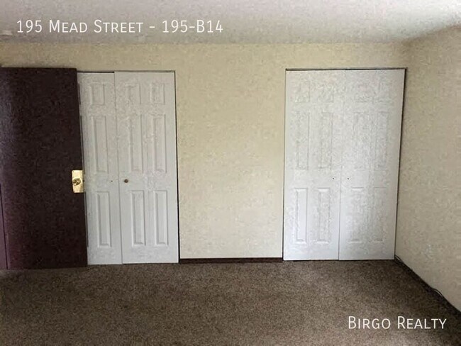 Building Photo - Welcome to Mead Meadows Apartments!