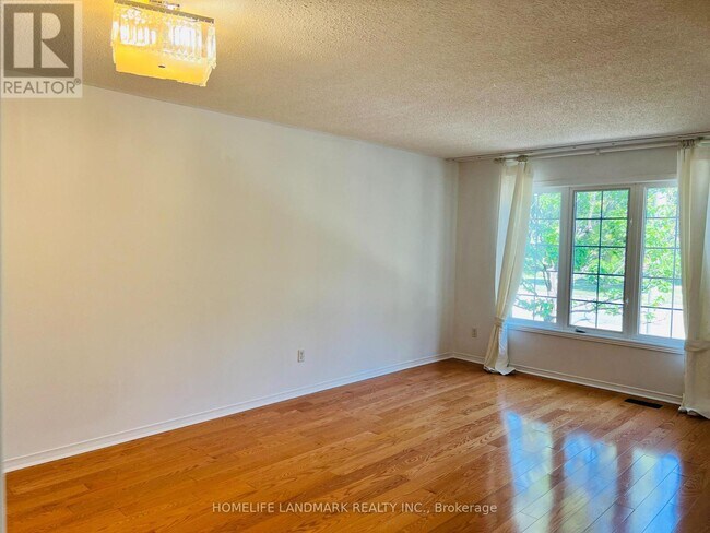 Building Photo - 309 Bantry Ave