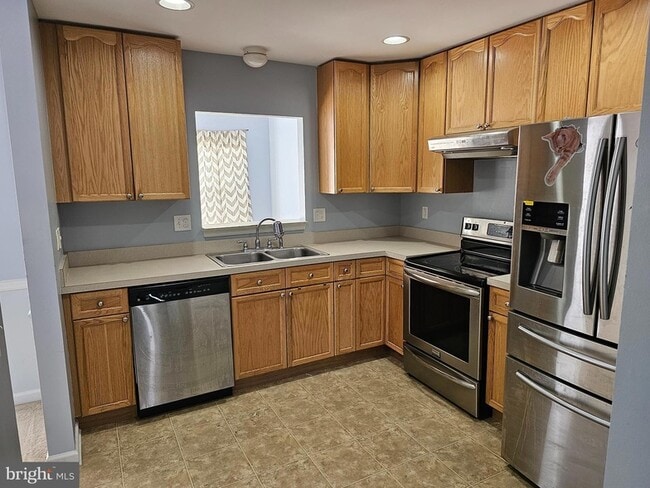 Building Photo - 46 Desert Rose Way