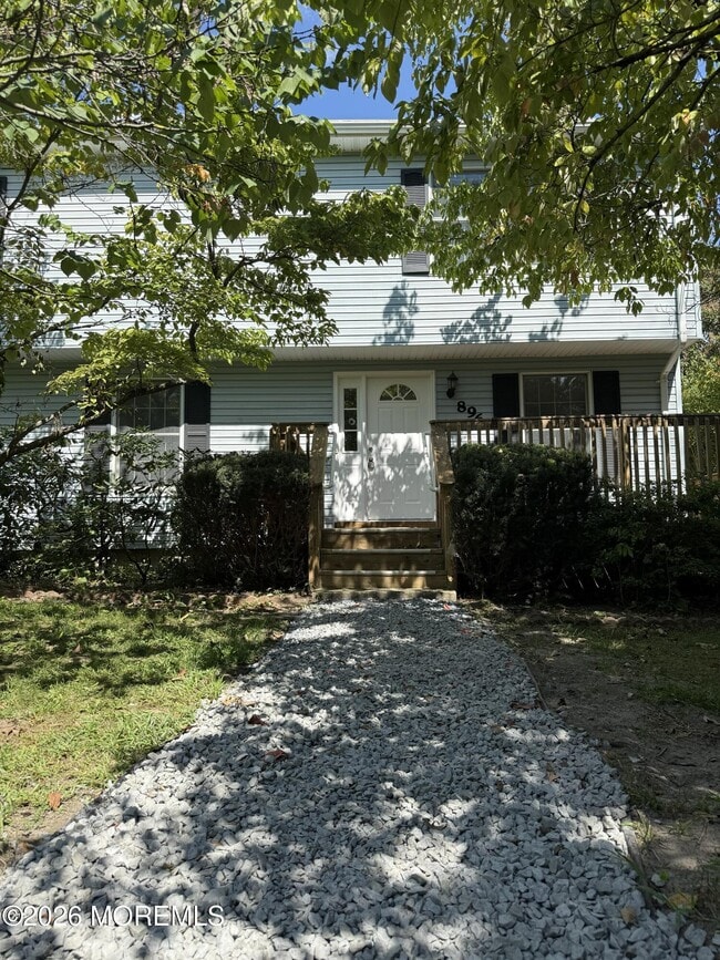 Building Photo - 896 Anderson Rd
