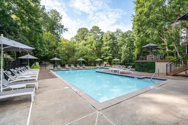 Building Photo - The Falls at Sope Creek Apartments