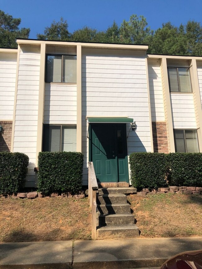 Building Photo - 218 Candlebrook Dr