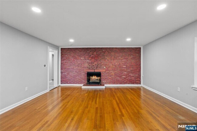Foto del edificio - 15 N 17th St
