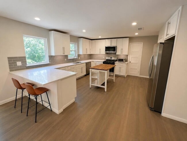 Photo - 1200 Somerset Avenue Unit House