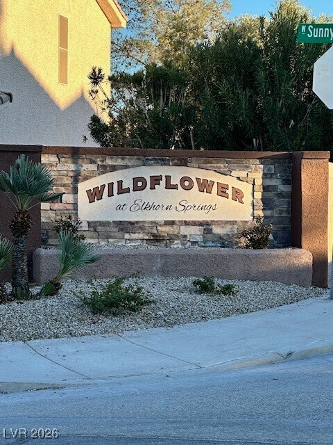 Building Photo - 8057 Broken Spur Ln