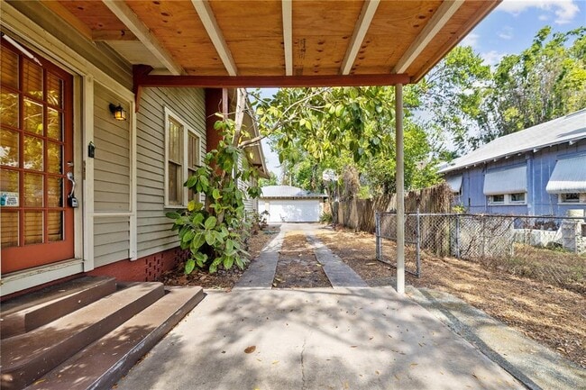 Foto del edificio - 113 W Powhatan Ave