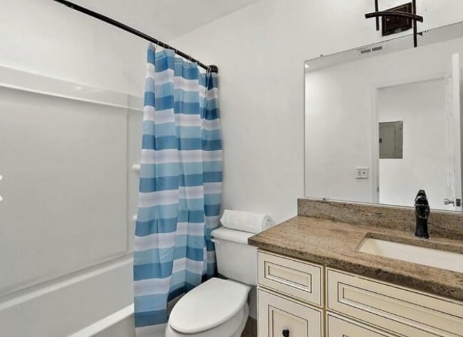 Foto del edificio - 226 E Cedarwood Cir