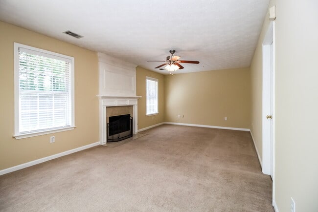 Building Photo - 1468 Evanston Ln