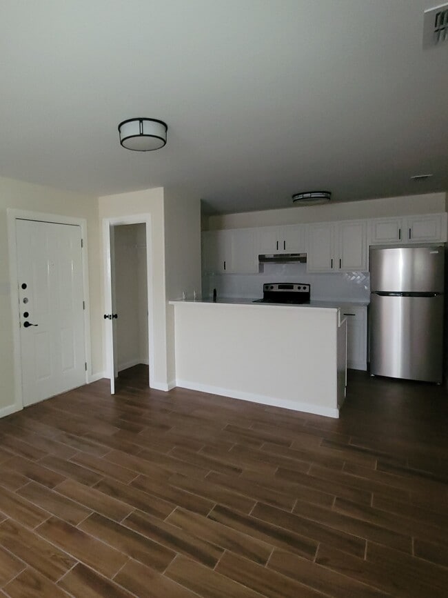 Dining room and kitchen - Sangria Sunset Villas