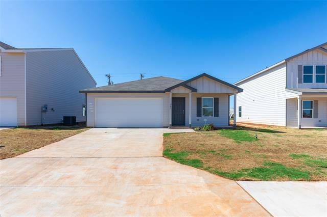 Building Photo - 201 Coyote Creek Ct