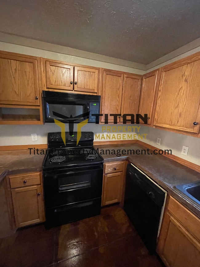 Building Photo - 1br/1ba apartment