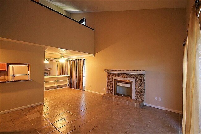 Foto del edificio - 9548 Windswept Ln