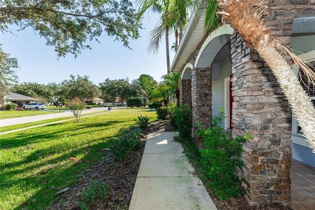 Building Photo - 12 Peruvian Ln