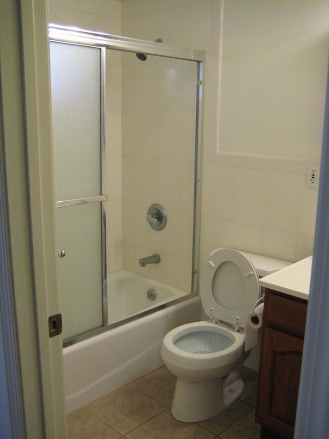 Building Photo - 1 bedroom in San Francisco CA 94127