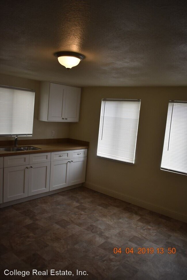 Foto del edificio - 2 br, 1 bath House - 3721 N. Sutter St.