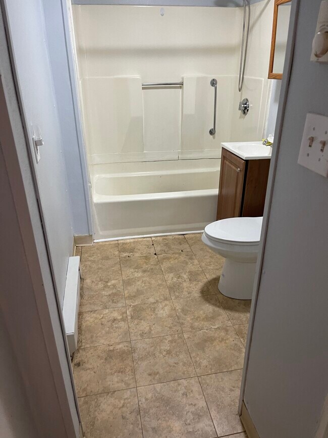 Foto del edificio - 108 Sayles St