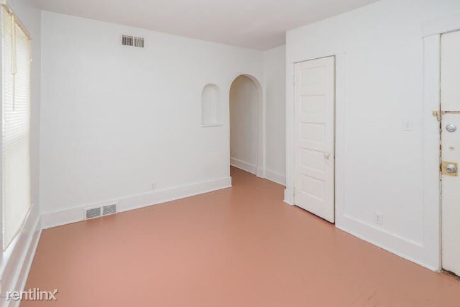 Foto del edificio - 1 br, 1 bath 4plex - 53 Wren St