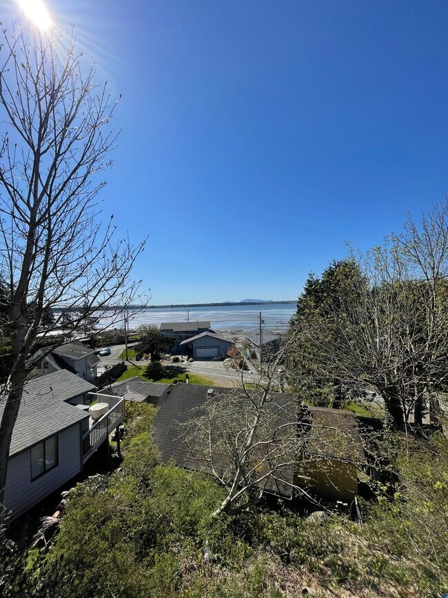 Foto del edificio - 5065 Fern St