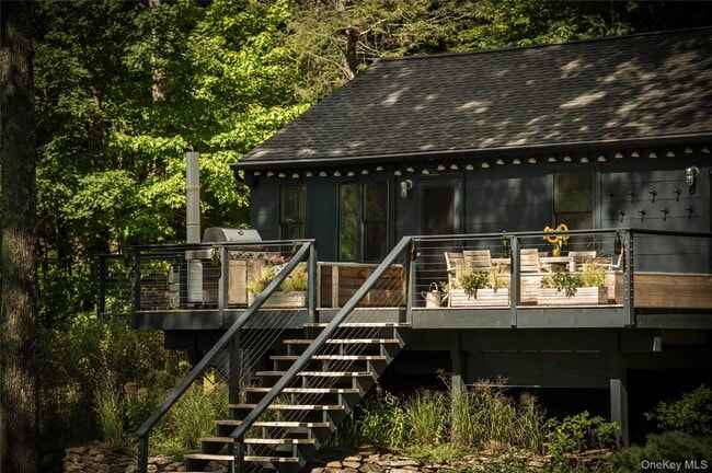 Building Photo - 55 Nordic Dr