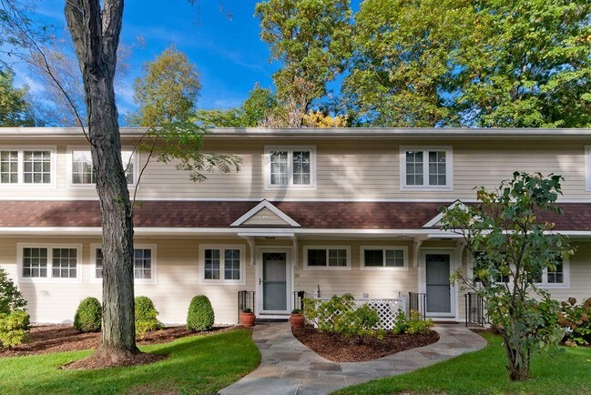 Greenwich Place Rentals - Greenwich, CT | Apartments.com