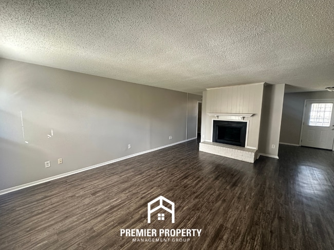 Photo - 4276 Cary Hill Dr House