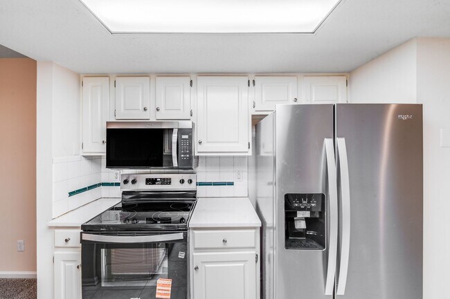 Foto del edificio - 9024 St Thomas Ln