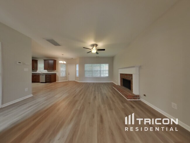 Foto del edificio - 1999 Oakbluff Way SW