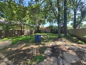 Building Photo - 252 N Lorraine Ave