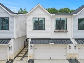 Building Photo - 6423 Highland Pine Ln