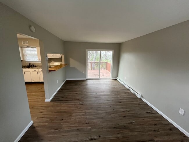 Building Photo - 816 Tokay Ln