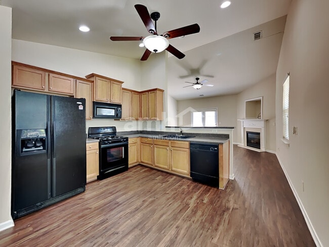 Foto del edificio - 1500 Woodberry Ct