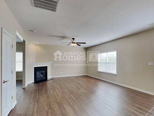 Building Photo - 413 Galesburg Drive